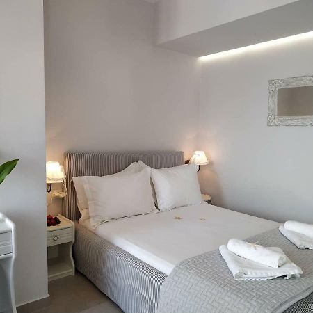 Andreas And Petrinela Rooms Triovasalos Экстерьер фото