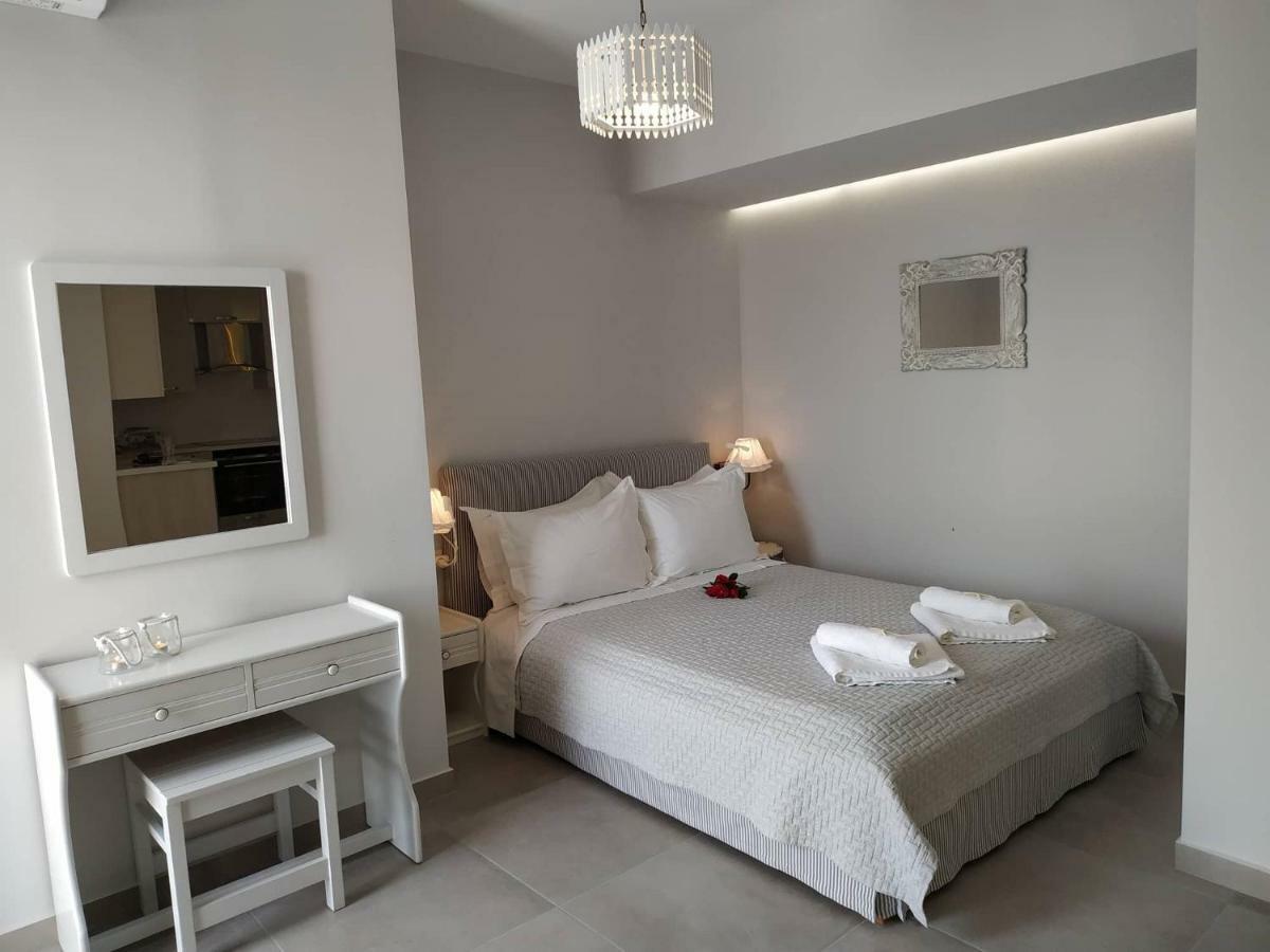 Andreas And Petrinela Rooms Triovasalos Экстерьер фото